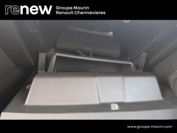 Photo 33 du bon plan RENAULT Clio 1.6 E-Tech 145ch full hybrid Evolution occasion à 16999 €