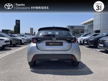Photo 4 du bon plan TOYOTA Yaris 116h Dynamic Business 5p + Programme Beyond Zero Academy MY21 occasion à 16990 €