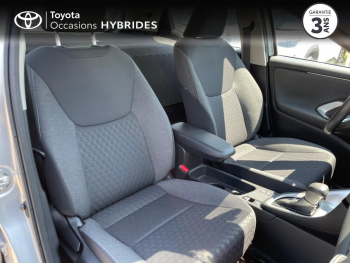 Photo 6 du bon plan TOYOTA Yaris 116h Dynamic Business 5p + Programme Beyond Zero Academy MY21 occasion à 16990 €