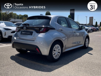 Photo 18 du bon plan TOYOTA Yaris 116h Dynamic Business 5p + Programme Beyond Zero Academy MY21 occasion à 16990 €