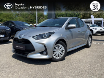Photo 24 du bon plan TOYOTA Yaris 116h Dynamic Business 5p + Programme Beyond Zero Academy MY21 occasion à 16990 €