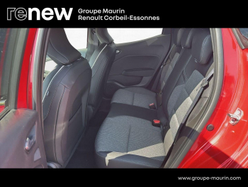 Photo 12 du bon plan RENAULT Clio 1.6 E-Tech 145ch full hybrid Techno occasion à 17990 €