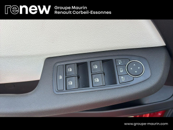 Photo 19 du bon plan RENAULT Clio 1.6 E-Tech 145ch full hybrid Techno occasion à 17990 €