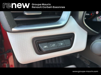Photo 20 du bon plan RENAULT Clio 1.6 E-Tech 145ch full hybrid Techno occasion à 17990 €