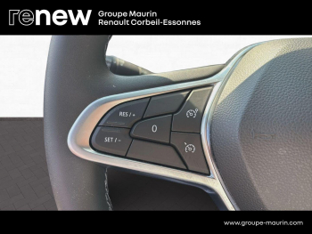 Photo 21 du bon plan RENAULT Clio 1.6 E-Tech 145ch full hybrid Techno occasion à 17990 €
