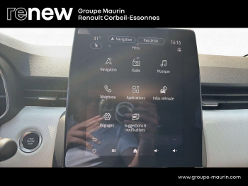 Photo 25 du bon plan RENAULT Clio 1.6 E-Tech 145ch full hybrid Techno occasion à 17990 €