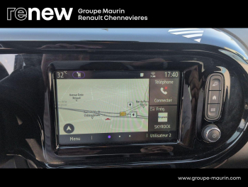 Photo 24 du bon plan RENAULT Twingo E-Tech Electric Urban Night R80 Achat Intégral occasion à 13990 €