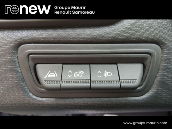 Photo 20 du bon plan RENAULT Clio 1.6 E-Tech 140ch Business -21 occasion à 11900 €