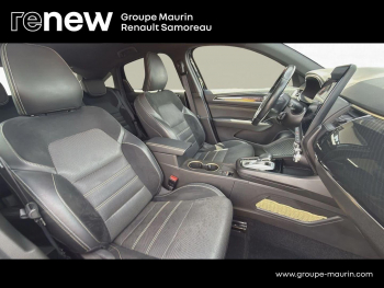 Photo 18 du bon plan RENAULT Arkana 1.6 E-Tech hybride 145ch Engineered -22 occasion à 18900 €