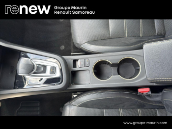 Photo 26 du bon plan RENAULT Arkana 1.6 E-Tech hybride 145ch Engineered -22 occasion à 18900 €
