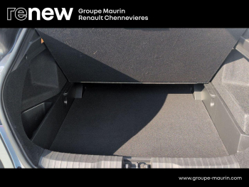 Photo 28 du bon plan RENAULT Arkana 1.3 TCe mild hybrid 140ch RS Line EDC -22 occasion à 20999 €