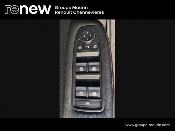 Photo 47 du bon plan RENAULT Arkana 1.3 TCe mild hybrid 140ch RS Line EDC -22 occasion à 20999 €