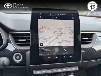 Photo 15 du bon plan RENAULT Arkana 1.6 E-Tech hybride 145ch Engineered -22 occasion à 18490 €