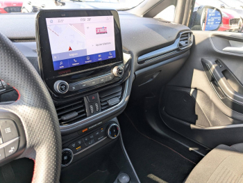 Photo 14 du bon plan FORD Fiesta 1.0 Flexifuel 95ch ST-Line X 5p occasion à 16990 €