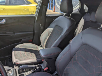 Photo 20 du bon plan FORD Puma 1.0 EcoBoost Hybrid 125ch ST-Line X S&S Powershift occasion à 29740 €