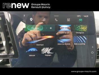 Photo 19 du bon plan RENAULT Megane E-Tech Electric EV60 130ch Evolution ER super charge -B occasion à 21990 €