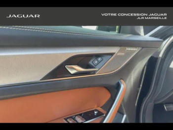 Photo 3 du bon plan JAGUAR F-Pace P400e Plug-in-Hybrid R-Dynamic SE BVA8 AWD occasion à 42900 €