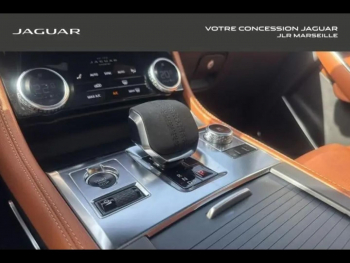 Photo 4 du bon plan JAGUAR F-Pace P400e Plug-in-Hybrid R-Dynamic SE BVA8 AWD occasion à 42900 €