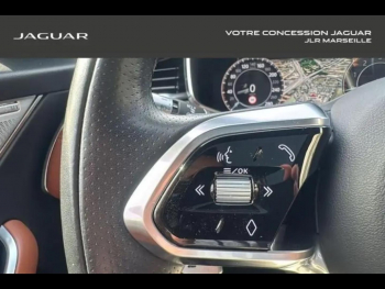 Photo 16 du bon plan JAGUAR F-Pace P400e Plug-in-Hybrid R-Dynamic SE BVA8 AWD occasion à 42900 €