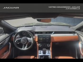 Photo 25 du bon plan JAGUAR F-Pace P400e Plug-in-Hybrid R-Dynamic SE BVA8 AWD occasion à 42900 €