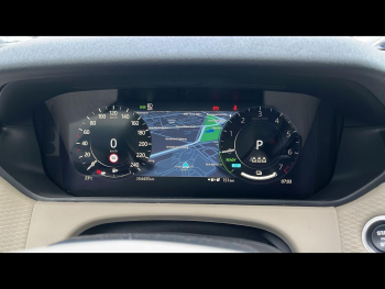 Photo 21 du bon plan LAND-ROVER Range Rover Velar 2.0 P400e 404ch PHEV R-Dynamic SE AWD BVA occasion à 54850 €