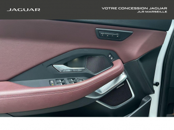 Photo 16 du bon plan JAGUAR E-Pace P200 FlexFuel MHEV 200ch R-Dynamic SE occasion à 37900 €