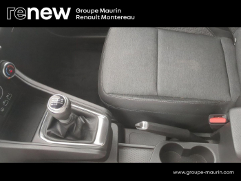 Photo 35 du bon plan RENAULT Captur 1.0 Eco-G 100ch Evolution occasion à 15490 €