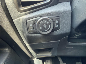 Photo 20 du bon plan FORD EcoSport 1.0 EcoBoost 125ch Active 6cv occasion à 14999 €