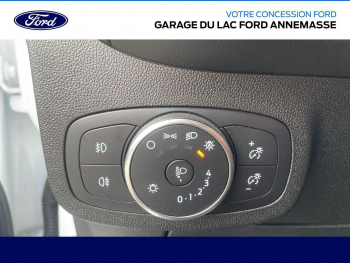 Photo 19 du bon plan FORD Fiesta 1.1 85ch Cool & Connect 5p Euro6.2 occasion à 11390 €