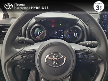 Photo 14 du bon plan TOYOTA Yaris 116h Design 5p Pack Confort occasion à 20390 €
