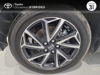 Photo 16 du bon plan TOYOTA Yaris 116h Design 5p Pack Confort occasion à 20390 €