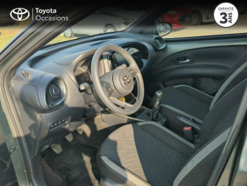 Photo 11 du bon plan TOYOTA Aygo X 1.0 VVT-i 72ch Design MY23 occasion à 13990 €