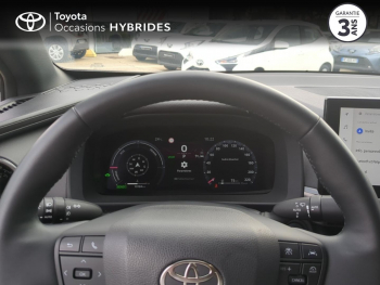 Photo 13 du bon plan TOYOTA C-HR 2.0 Hybride 200ch Design MY25 occasion à 30900 €