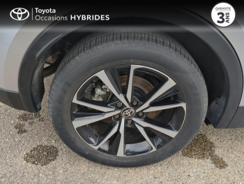Photo 16 du bon plan TOYOTA C-HR 2.0 Hybride 200ch Design MY25 occasion à 30900 €