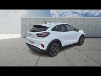 Photo 5 du bon plan FORD Puma 1.0 Flexifuel 125ch S&S mHEV Titanium occasion à 15590 €