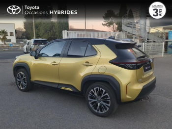Photo 3 du bon plan TOYOTA Yaris Cross 116h Collection Toit Panoramique occasion à 18990 €