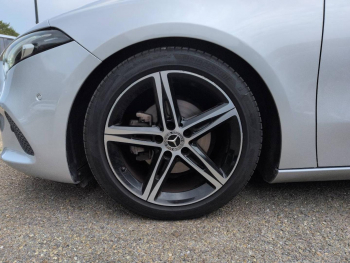 Photo 9 du bon plan MERCEDES-BENZ Classe A 180 d 116ch Progressive Line 7G-DCT occasion à 19900 €