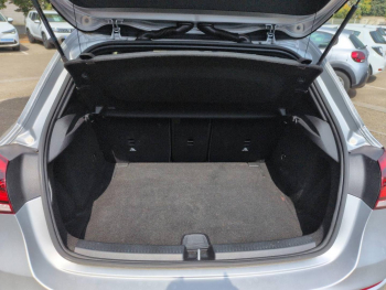 Photo 13 du bon plan MERCEDES-BENZ Classe A 180 d 116ch Progressive Line 7G-DCT occasion à 19900 €