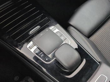 Photo 27 du bon plan MERCEDES-BENZ Classe A 180 d 116ch Progressive Line 7G-DCT occasion à 19900 €