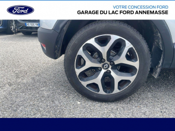 Photo 4 du bon plan RENAULT Captur 1.2 TCe 120ch energy Intens EDC occasion à 11890 €