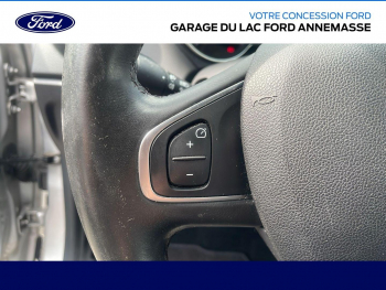 Photo 22 du bon plan RENAULT Captur 1.2 TCe 120ch energy Intens EDC occasion à 11890 €