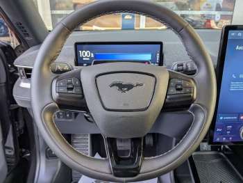 Photo 16 du bon plan FORD Mustang Mach-E 487ch Extended Range 99kWh GT AWD occasion à 42900 €
