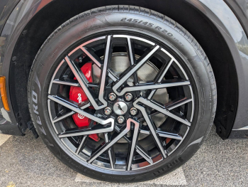 Photo 32 du bon plan FORD Mustang Mach-E 487ch Extended Range 99kWh GT AWD occasion à 42900 €