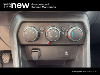 Photo 29 du bon plan DACIA Sandero 1.0 ECO-G 100ch Stepway Expression occasion à 15390 €