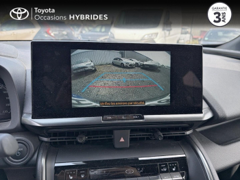 Photo 20 du bon plan TOYOTA C-HR 2.0 Hybride 200ch Design MY25 occasion à 28990 €