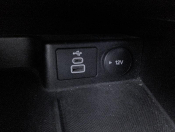 Photo 15 du bon plan FORD Kuga 2.5 Duratec 190ch FHEV E85 ST-Line BVA occasion à 27900 €