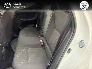 Photo 12 du bon plan TOYOTA Yaris 70 VVT-i Dynamic Business 5p MY22 occasion à 15490 €
