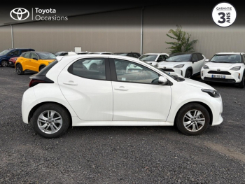 Photo 17 du bon plan TOYOTA Yaris 70 VVT-i Dynamic Business 5p MY22 occasion à 15490 €