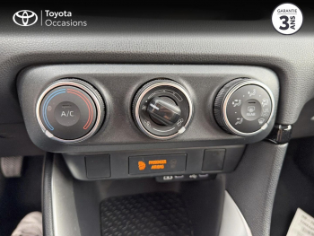 Photo 20 du bon plan TOYOTA Yaris 70 VVT-i Dynamic Business 5p MY22 occasion à 15490 €