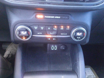 Photo 17 du bon plan FORD Kuga 2.5 Duratec 190ch FHEV E85 ST-Line BVA occasion à 22900 €